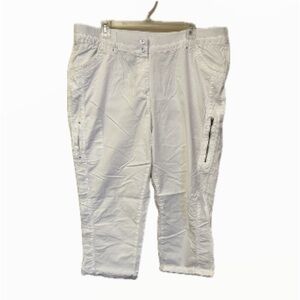 Chico’s White Crop Pants Chico’s Size 3 (XL)